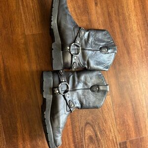 Roper Black Leather Ankle Boots